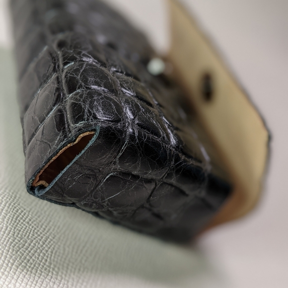 Handmade leather tarot card case / holder with Gold Foil Tarot cards Included - Picture 4 of 9